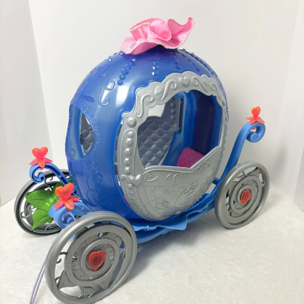 Disney Princess Cinderella‎ Transforming Pumpkin Royal Carriage Pull  Play Toy